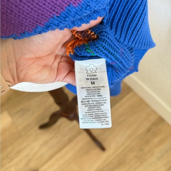 FARM RIO (oversized M) Amazon Stamps Knit Sweater New with Tags - Picture 5 of 6